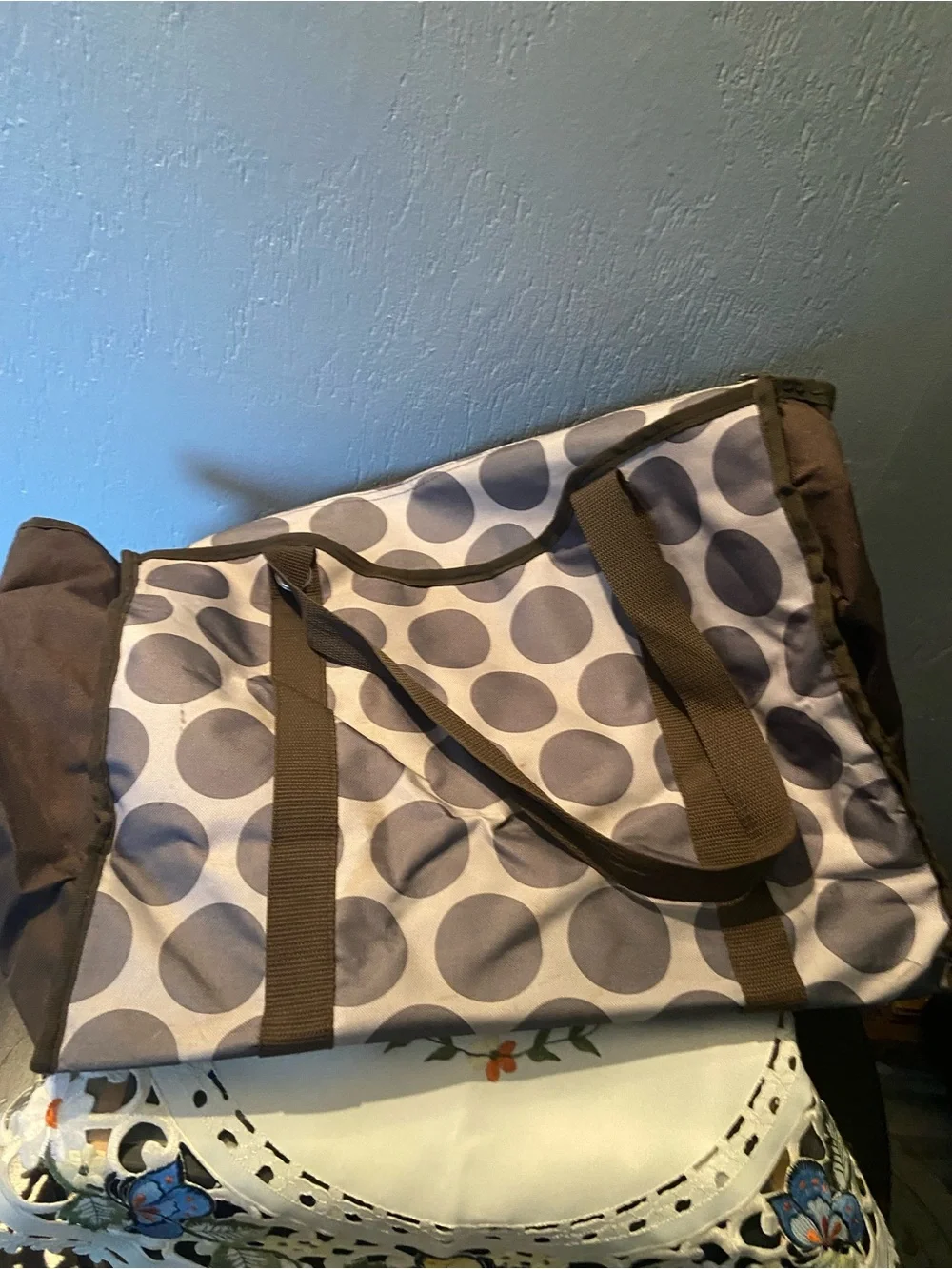 New thirty-one Cream and Taupe Polka Dot Tote with Brown Straps large tote 17x14